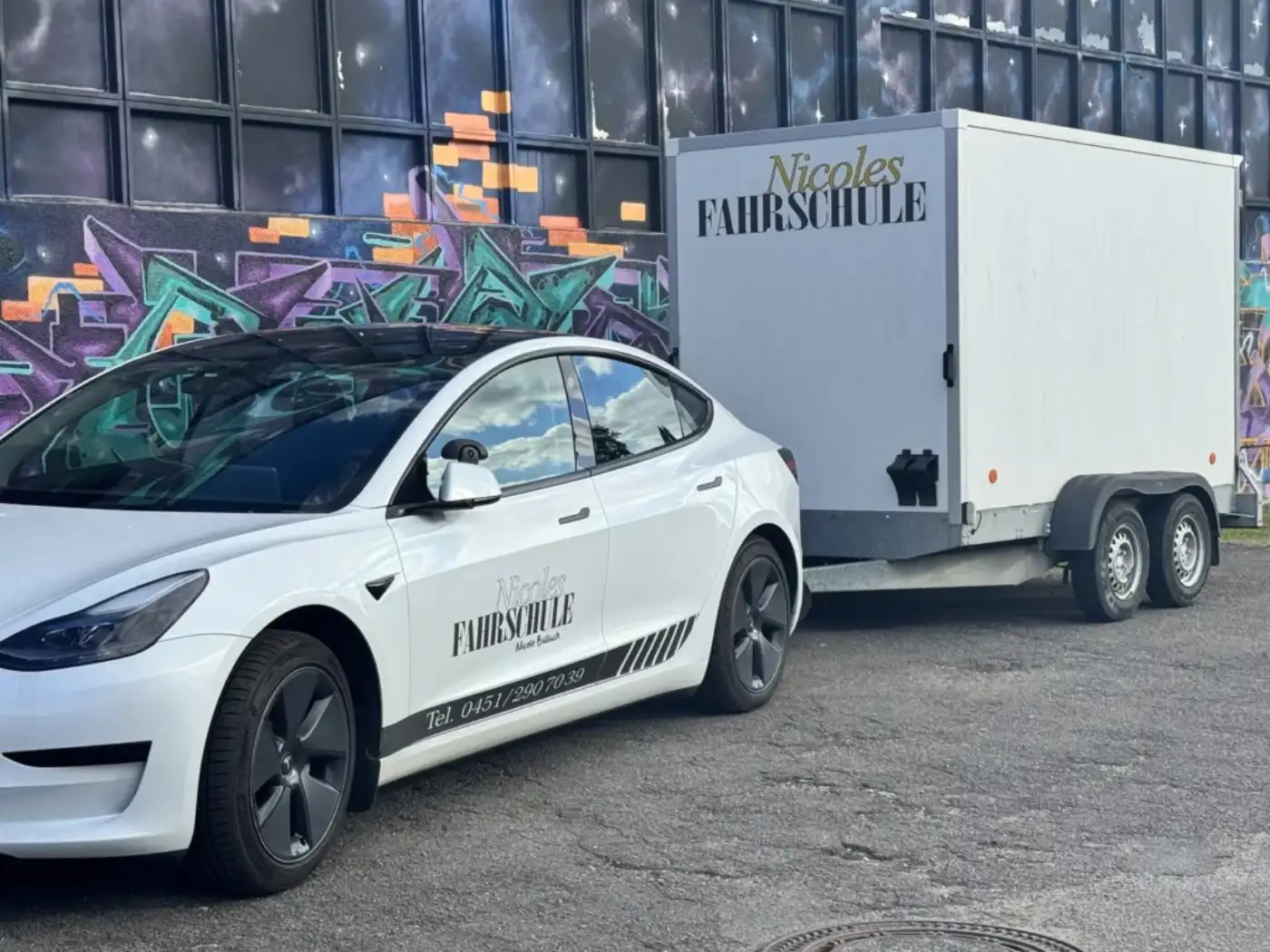 Fahrschule Nicoles Fahrschule in Lübeck
